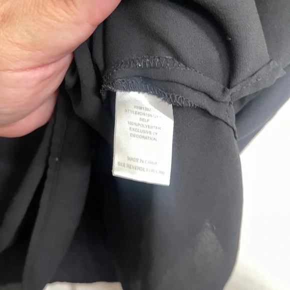 DR2 Women's Black Blouse Short Sleeve V-Neck Sheer Size Large - Picture 8 of 8